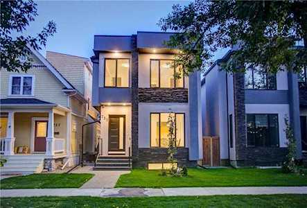 731 19 Avenue NW Calgary, AB T2M 0Z2