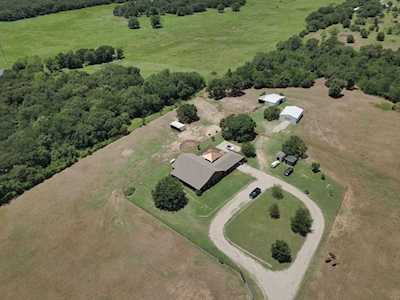 1092 W Sherman Drive Aubrey, TX 76227