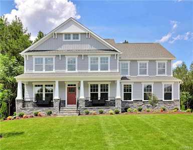 2000 James Overlook Dr Chester, VA 23836