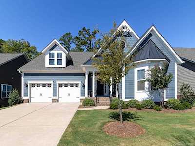 16037 Oxford Glenn Dr Huntersville, NC 28078