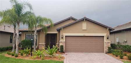 6951 Gosport Cove Lakewood Ranch, FL 34202