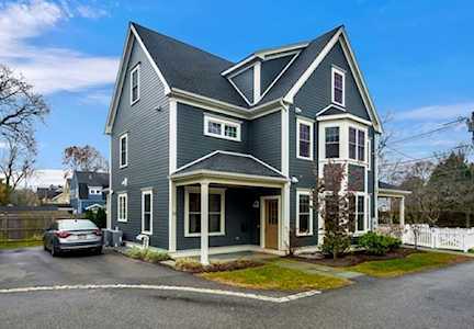 34 Pleasant Street #34 Needham, MA 02492