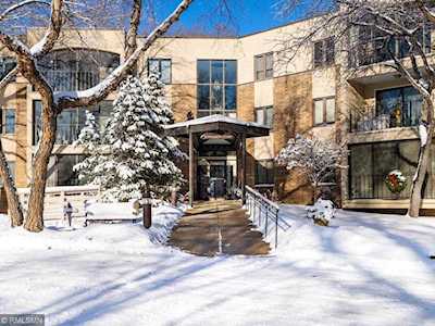 10 Windsor Court #311 New Brighton, MN 55112