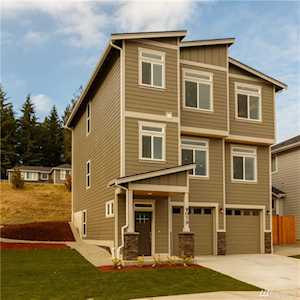 9043 Triumph Ave NE Bremerton, WA 98311