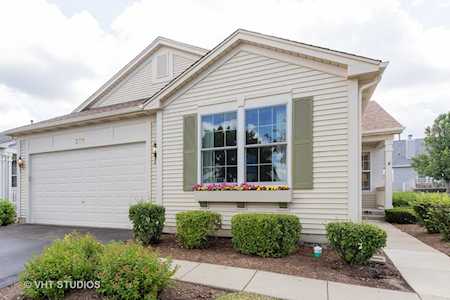 399 Longfield Ln Grayslake, IL 60030