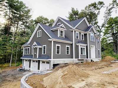 17 Nichols St North Reading, MA 01864