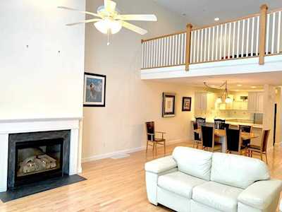 45 Blossom Square #11 Holden, MA 01520
