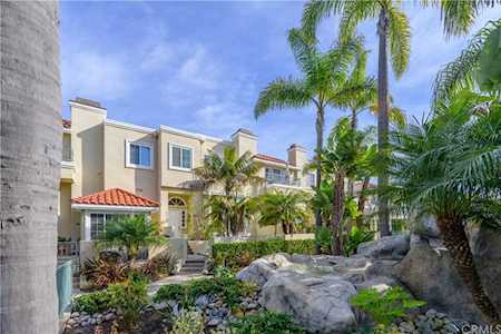19315 Sawgrass Lane Huntington Beach, CA 92648