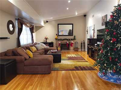 2248 Radnor Avenue Long Beach, CA 90815
