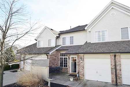 9441 Avon Strand #B Avon, IN 46123