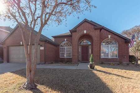 5713 Meadows Way North Richland Hills, TX 76180