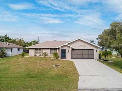 10052 Melanie Avenue Englewood, FL 34224