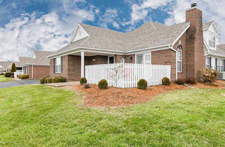 8419 Eagle Creek Dr Louisville, KY 40222