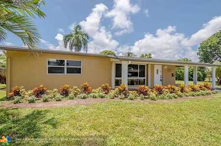 1303 S Deerfield Ave Deerfield Beach, FL 33441