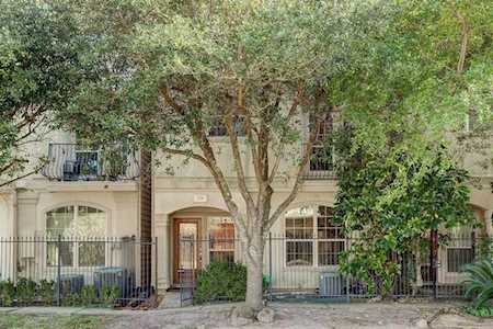 326 Malone St Houston, TX 77007