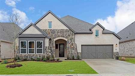 7926 Sarahville Drive Dallas, TX 75252