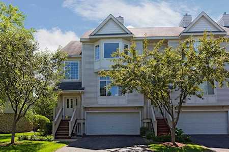 2521 Eagle Trace Lane #26 Woodbury, MN 55129