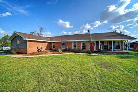 810 Carolina Ave Lynn Haven, FL 32444