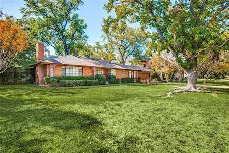 6814 Lakehurst Avenue Dallas, TX 75230