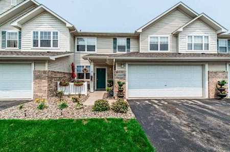 20427 Kensfield Trail Lakeville, MN 55044