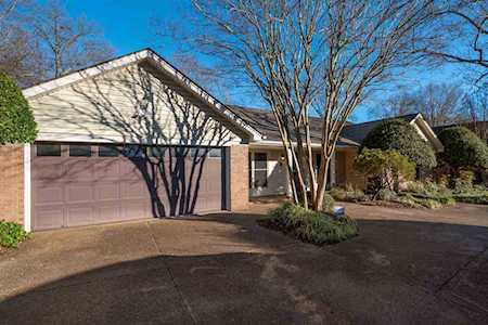 2756 Rockcreek Pky Memphis, TN 38016