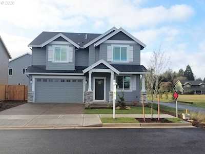 19693 Cherrywood Way Oregon City, OR 97045