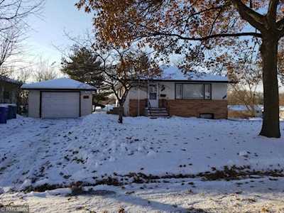 1503 Etna Street Saint Paul, MN 55106