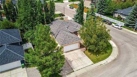 197 Westchester Way Chestermere, AB T1X 1B8