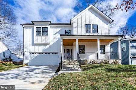 1943 Griffith Rd Falls Church, VA 22043