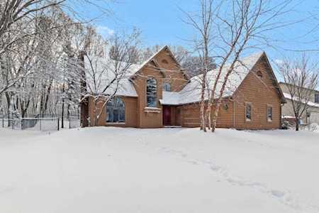 7825 Upper 17th Street N Oakdale, MN 55128