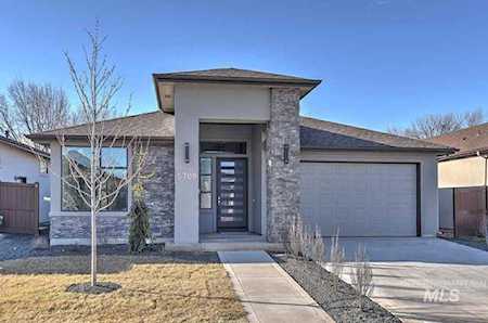 5709 N Beaham Ave. Meridian, ID 83646