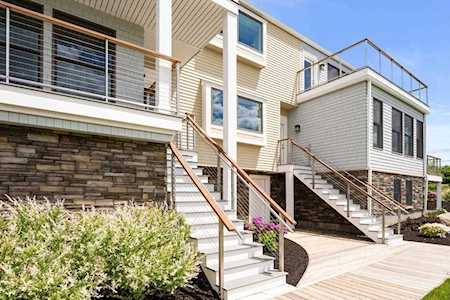 78 Thatcher #1 Gloucester, MA 01930