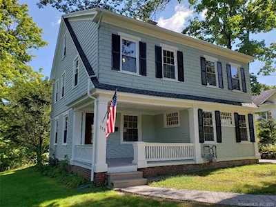 113 Middlebury Road Watertown, CT 06795