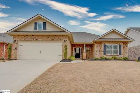415 Airdale Ln Simpsonville, SC 29680