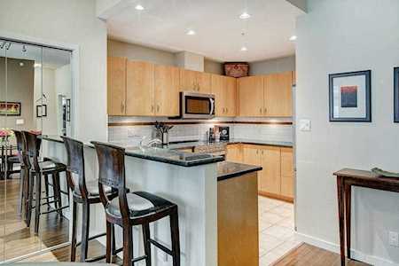 1108 6 Avenue SW #109 Calgary, AB T2P 5K1