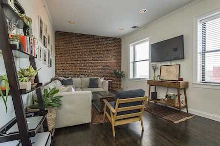 454 Hanover St #7B Boston, MA 02113