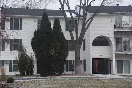 14182 Pennock Avenue #302B Apple Valley, MN 55124