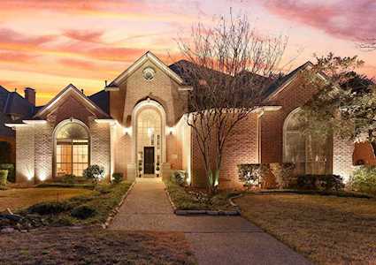 5327 Willow Wood Lane Dallas, TX 75252