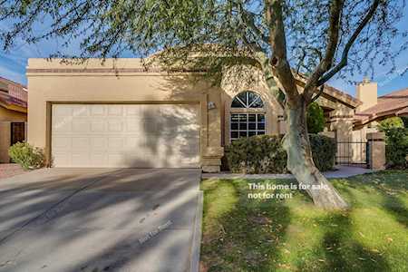 552 N Fountain Circle Chandler, AZ 85226