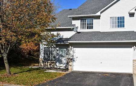 8582 Quarry Ridge Lane #E Woodbury, MN 55125