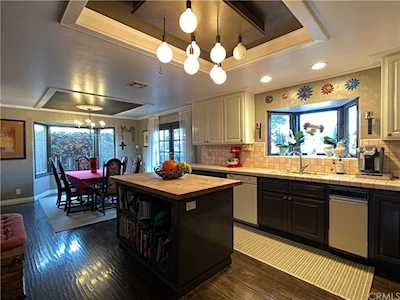 1690 Iowa Street Costa Mesa, CA 92626