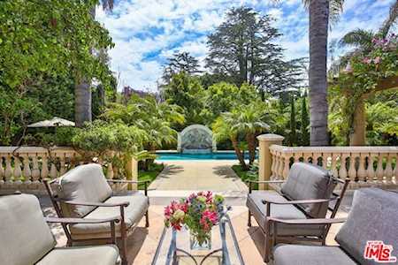 13052 Evanston Street Los Angeles, CA 90049