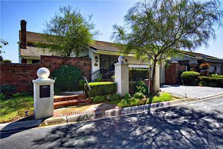 5806 E Crest De Ville Avenue Orange, CA 92867