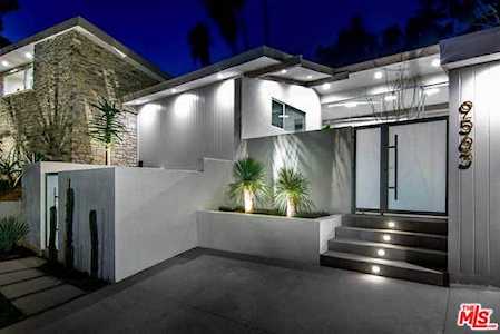 9563 Gloaming Drive Beverly Hills, CA 90210