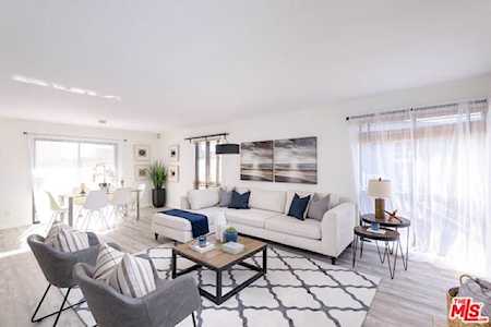 11064 La Grange Avenue #4 Los Angeles, CA 90025