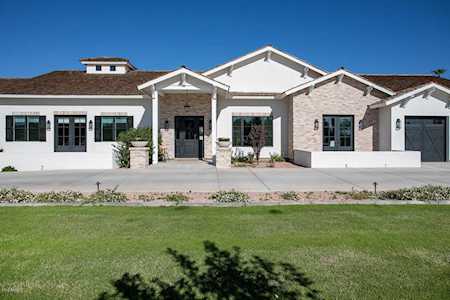 10190 E Paradise Drive Scottsdale, AZ 85260