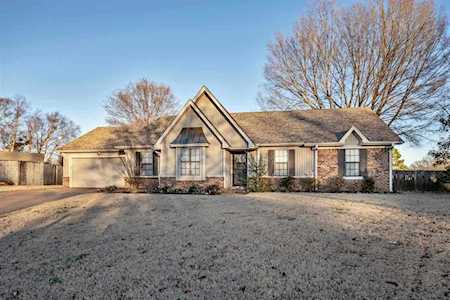 1072 Fox Trace Cv Memphis, TN 38018