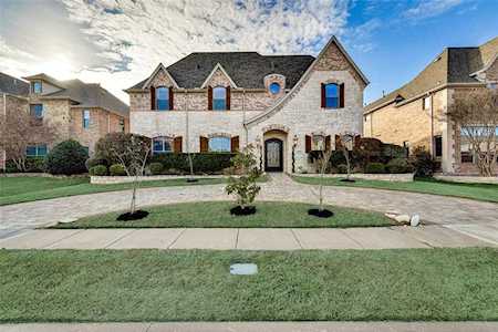 7905 Aspermont Drive Plano, TX 75024