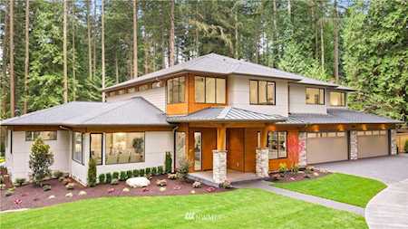 3641 134th Ave NE Bellevue, WA 98005