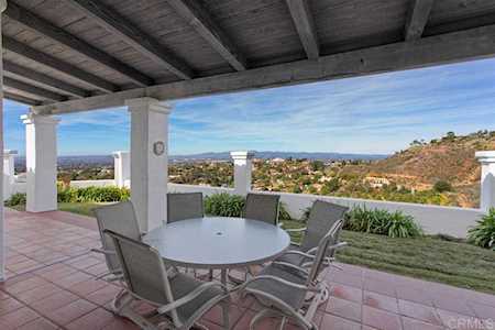 1793 Kings Rd Vista, CA 92084